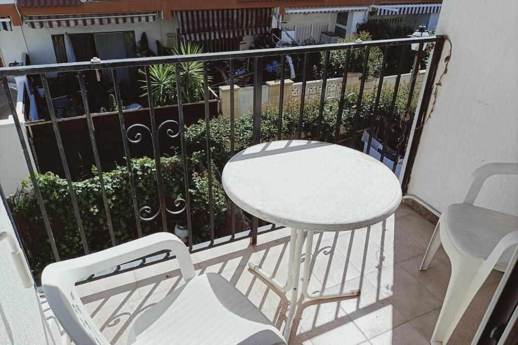 2 Bedroom Townhouse In Beautiful Gated Complex Benidorm Kültér fotó