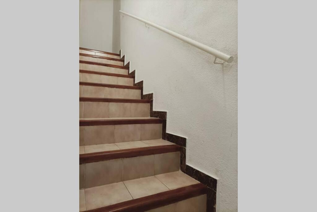 2 Bedroom Townhouse In Beautiful Gated Complex Benidorm Kültér fotó