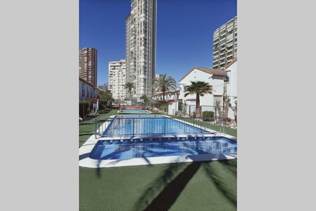 2 Bedroom Townhouse In Beautiful Gated Complex Benidorm Kültér fotó